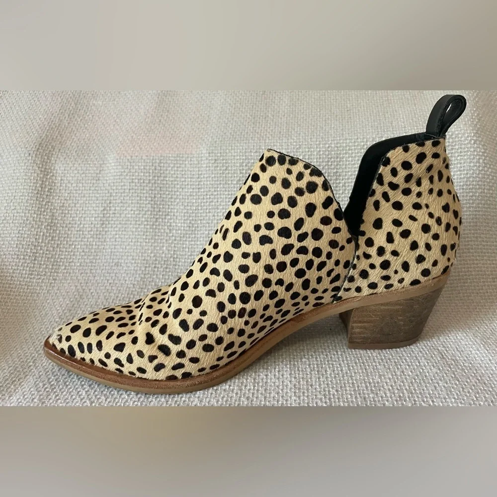 Dolce Vita Sonni Pointe bootie